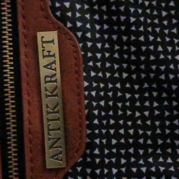 Women BROWN ANTIK KRAFT HANDBAG/CROSSBODY 13"x17" pre-love - Picture 10 of 10